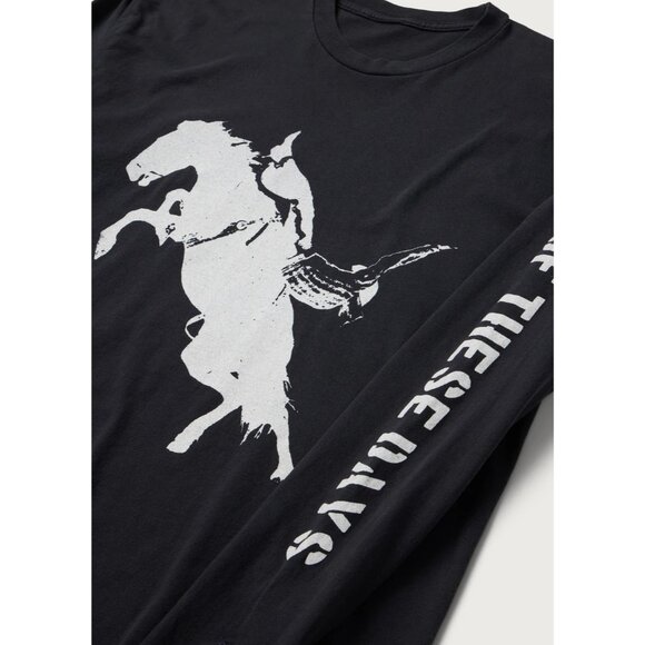 ONE OF THESE DAYS Fallin Rain Long Sleeve T-Shirt in Washed Black Small Womens T - Picture 8 of 16